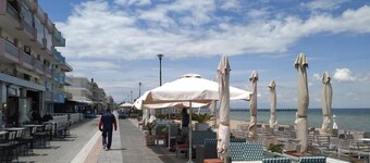 Alkyon Perea Apartments