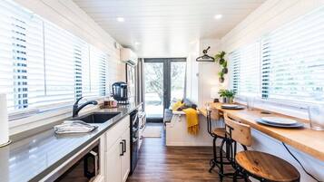 Fridge, microwave, coffee/tea maker, electric kettle