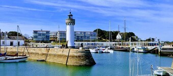 Family house sleeps 7 1min from the beach, C. nautique and Port Haliguen