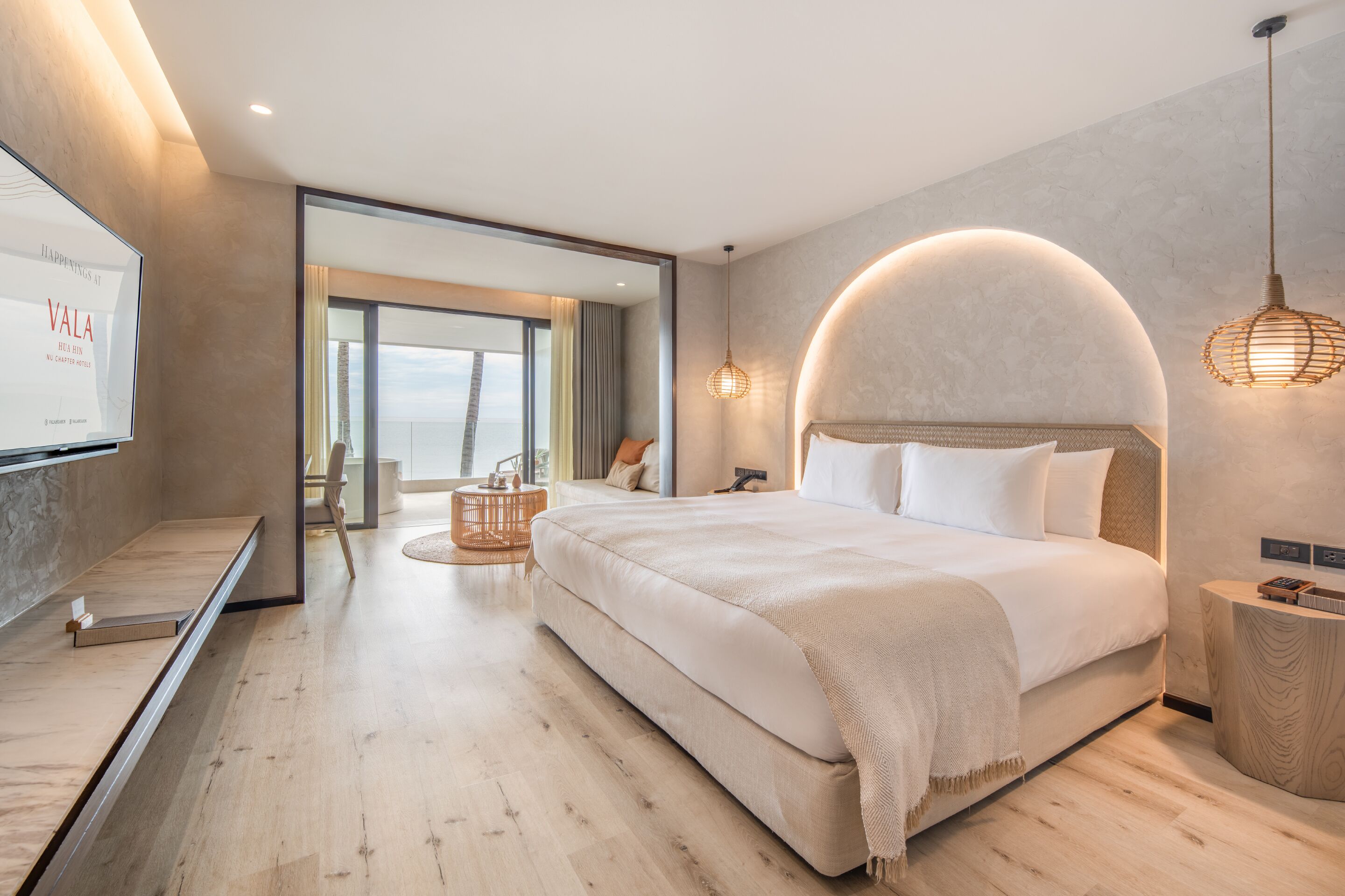 Safe på rommet, skrivebord og barnesenger (inkludert)