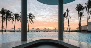 2 outdoor pools - Vala Hua Hin - Nu Chapter Hotels (Cha-am)