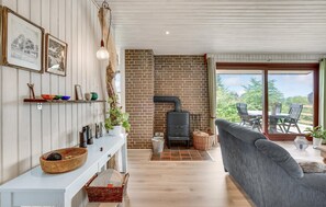 Télévision, cheminée