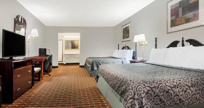 Lone Star Inn by OYO Vernon Hwy 287