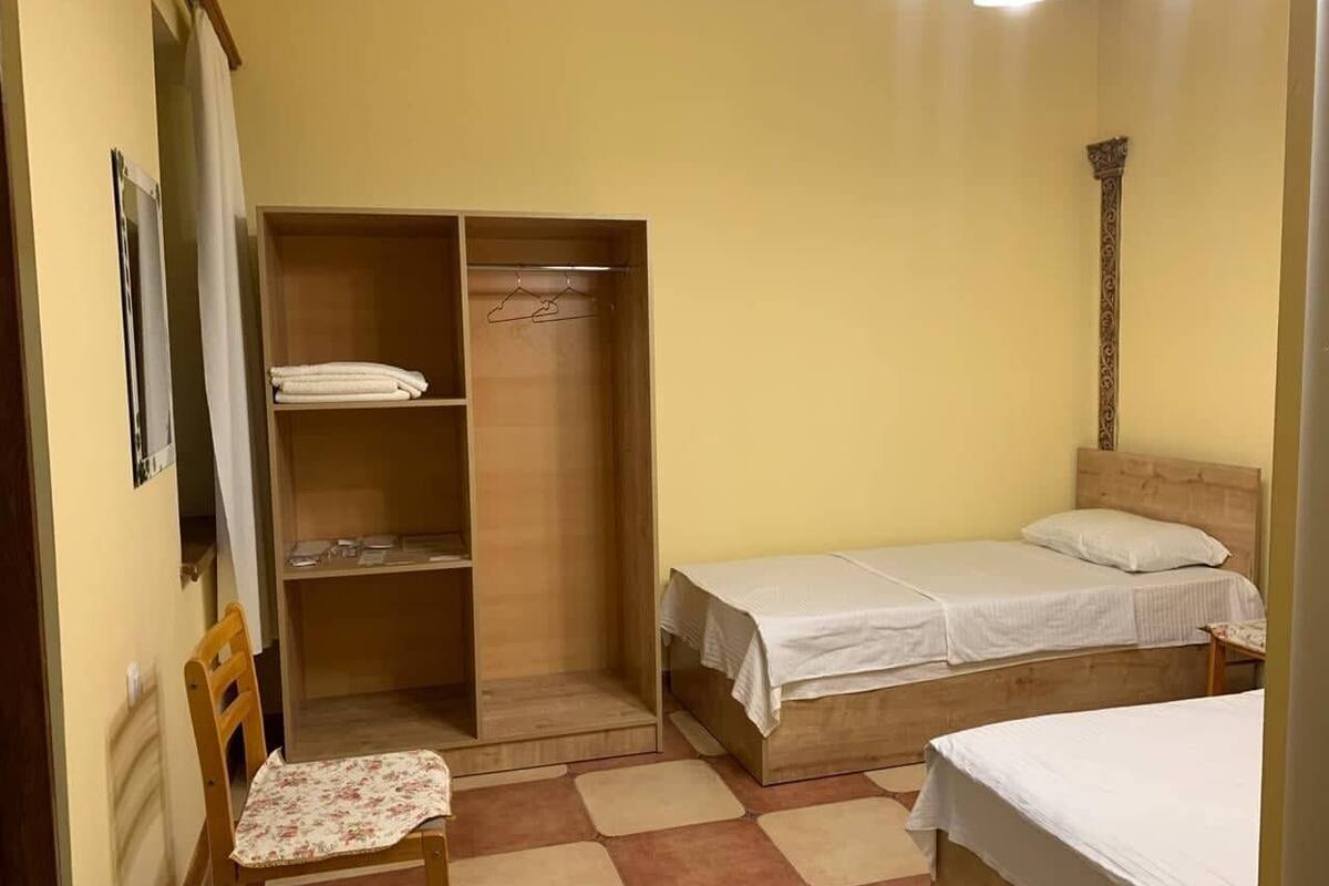Deluxe Double or Twin Room | Blackout drapes, soundproofing, iron/ironing board (on request)