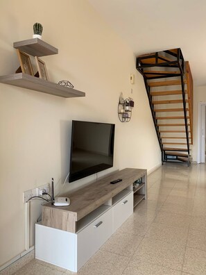 Interior - Beautiful Townhouse Near the Sea (Paphos)