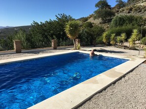 Piscina externa, piscina aquecida