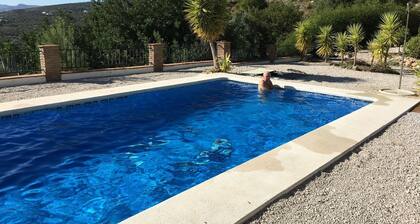 Villa El Olivo, rural villa with pool
