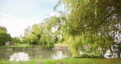 Peace and relaxation on the banks of the Eure