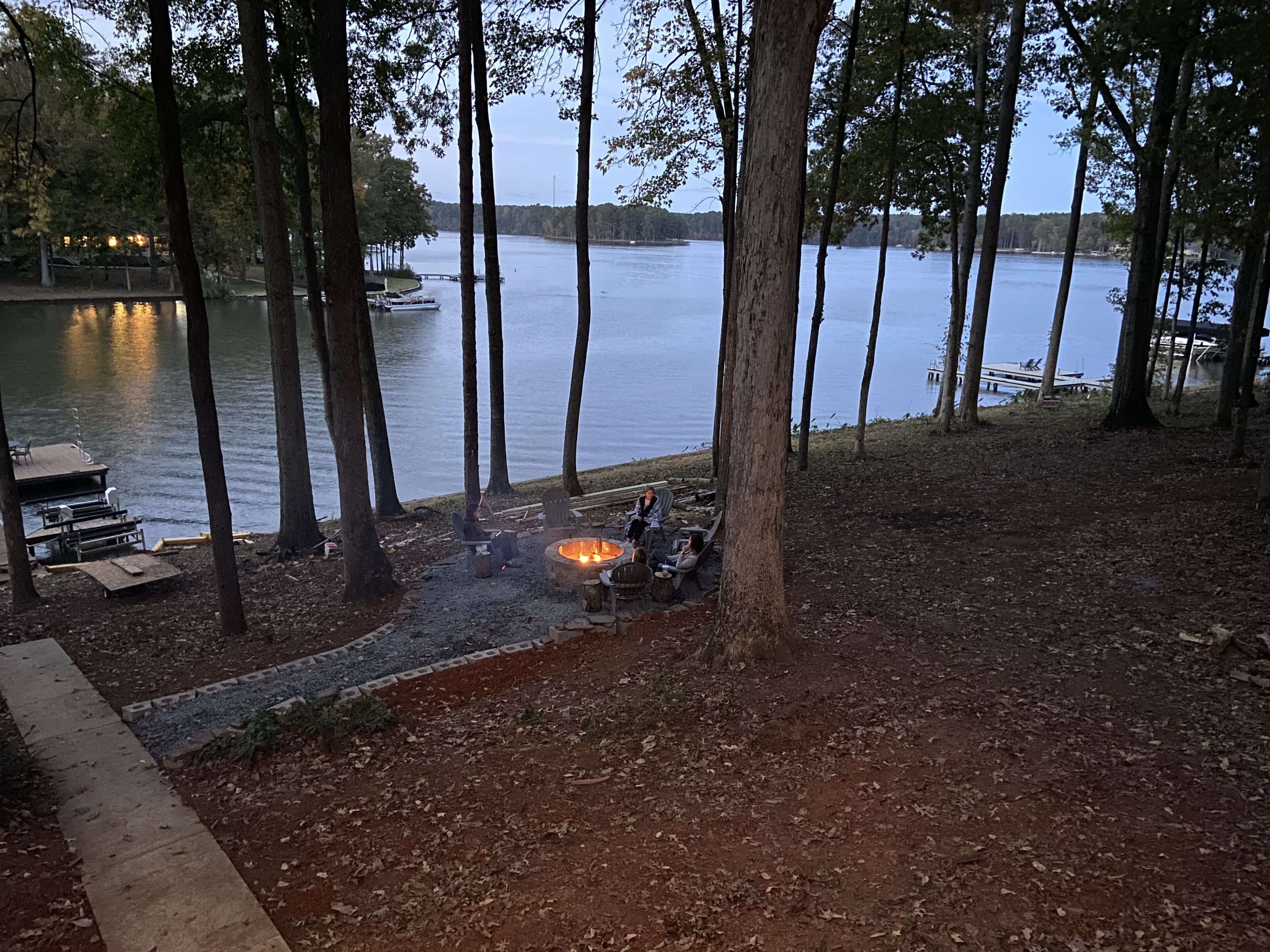 Lake Oconee Lakefront home 4 BR/4 BA w/ Private dock, Near Publix