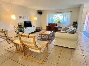 Smart TV, DVD player, music library, video library