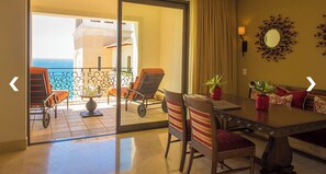 Dining - Luxury Pacific Ocean Front Suite, Cabo San Lucas (Cabo San Lucas)