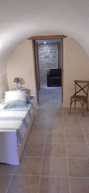 2 Schlafzimmer, Bügeleisen/Bügelbrett, kostenloses WLAN, Bettwäsche
