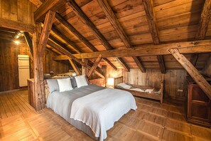 5 chambres, bureau, Wi-Fi gratuit, draps fournis