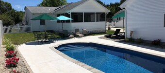 The Villa By the Bay with Private Heated Pool & Hot Tub!