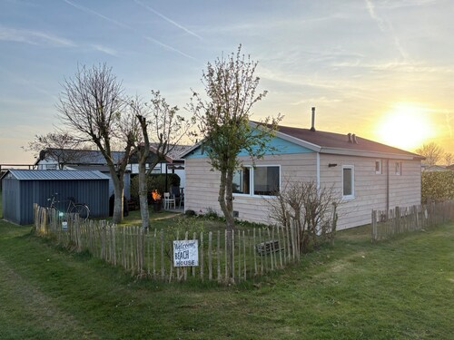 Small, detached vacation home in a small, family-friendly park
