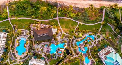 KLVR welcomes you to Luana Villa 13D, Oceanfront Resort, short walk to the beach