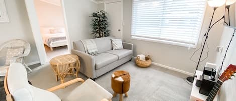 3 bedrooms, iron/ironing board, Internet, bed sheets