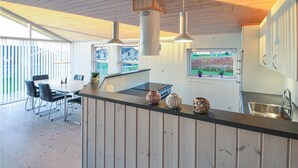 Uklassifisert bilde, 5 av 13, knapp