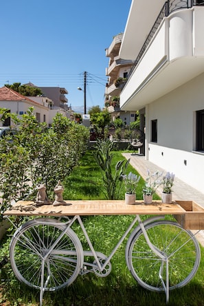 Superior Apartment | Exterior detail