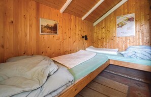 4 bedrooms, free WiFi