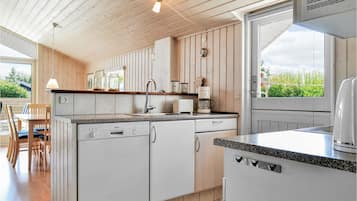 Geladeira, cooktop, lava-louças
