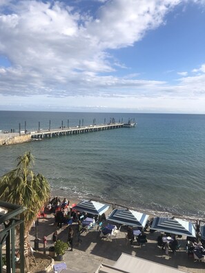 Beach/ocean view