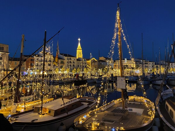 Marina - Studio with private garden (Sanary-sur-Mer)