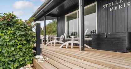 Amazing home in Roslev with WiFi