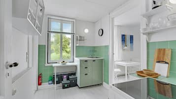 Réfrigérateur, plaque de cuisson