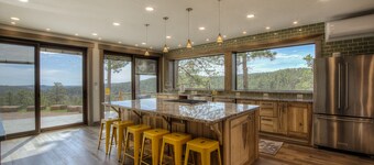 Rustic Mountain Modern Home With Breathtaking Black Hills Views!
