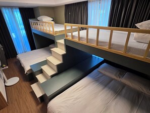 Family Suite Bunker Bed Room | 1 bedroom, in-room safe, desk, blackout drapes
