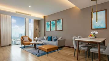 Minibar, in-room safe, desk, blackout curtains