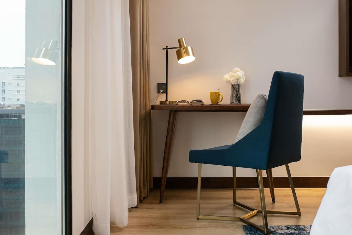 1 Schlafzimmer, Minibar, Zimmersafe, Schreibtisch