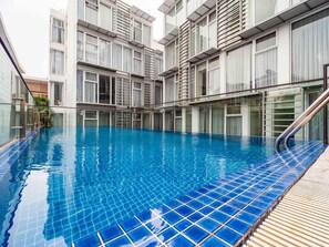 Outdoor pool - Glenwood Residences (Ho Chi Minh City)