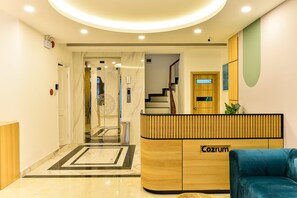 Lobby - Cozrum Homes Ambera House (Ho Chi Minh City)