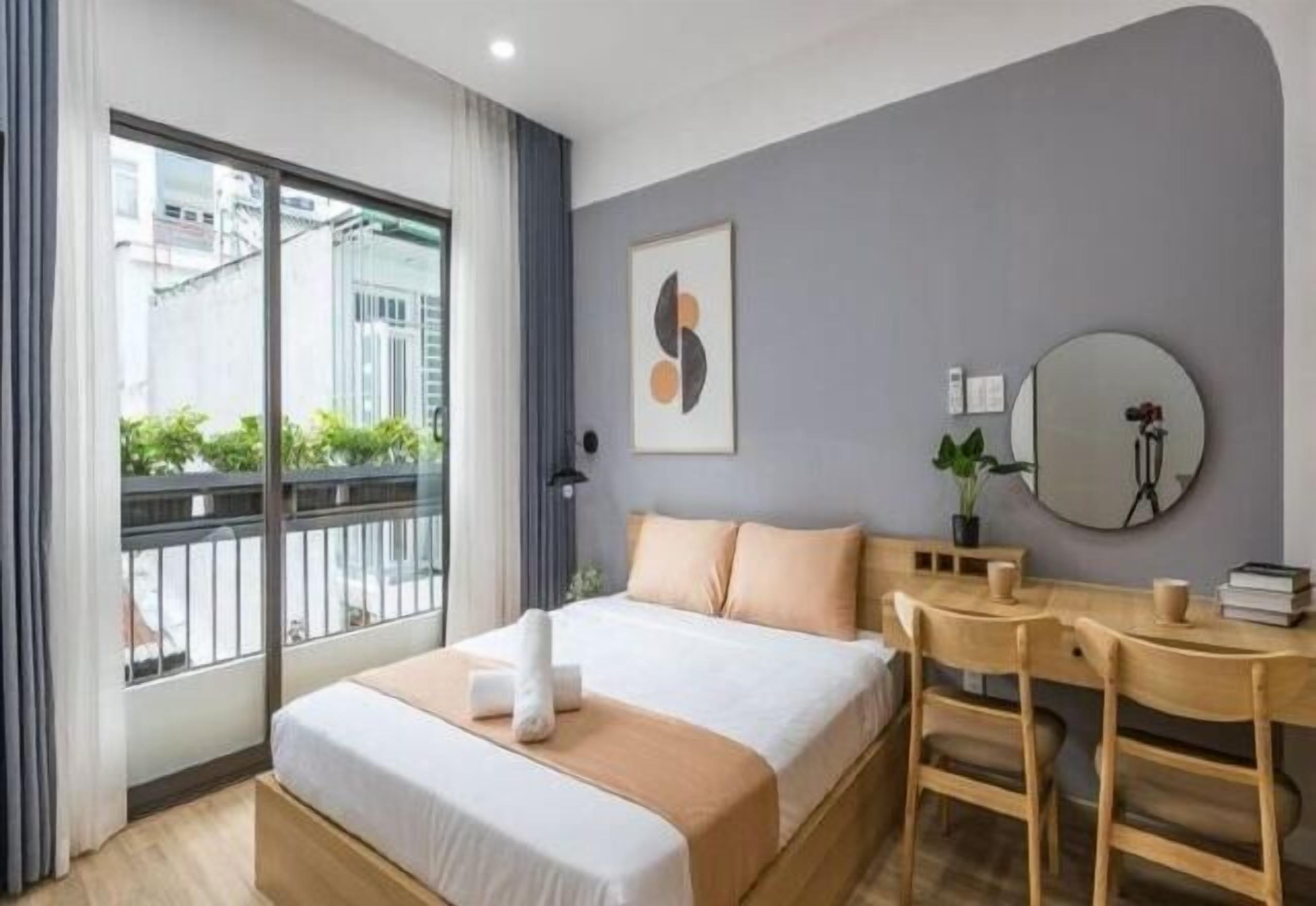 Minibar, Schreibtisch, laptopgeeigneter Arbeitsplatz