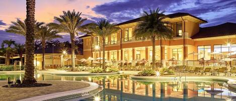 Piscine extérieure, piscine chauffée