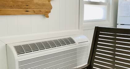 West Lake Okoboji Cub Cottage