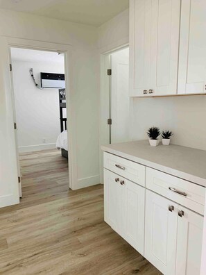 2 bedrooms, iron/ironing board, travel crib, free WiFi