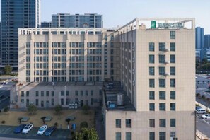 Unclassified image, 3 of 31, button - Jinjiang Inn Style (Jiaxing Tanghui Yuehe Scenic Hotel ) (Jiaxing)