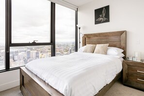 2 chambres, bureau, fer et planche à repasser, Wi-Fi