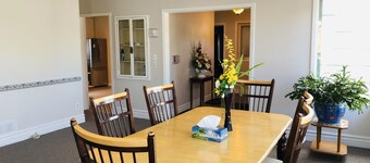 Downtown Whitehorse Deluxe Rental