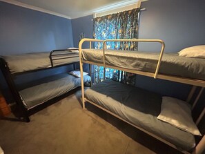 2 عدّة غرف نوم