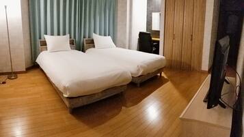 Rumah (Holiday Home) | 3 kamar tidur dan didekorasi berbeda-beda