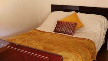 2 bedrooms, iron/ironing board, travel crib, free WiFi
