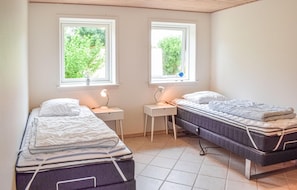 4 Schlafzimmer, Reisekinderbett, kostenloses WLAN