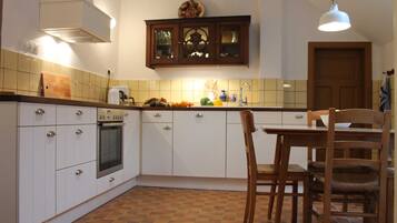 Fridge, oven, dishwasher