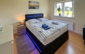 4 habitaciones, cuna de viaje y wifi gratis