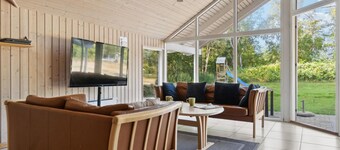 Lovely home in Rødby with kitchen