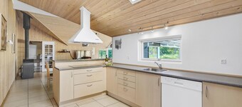 Lovely home in Rødby with kitchen
